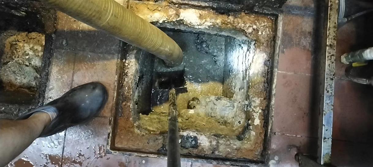 鹰潭污水池清理一般都有毒气，怎么预防中毒呢？